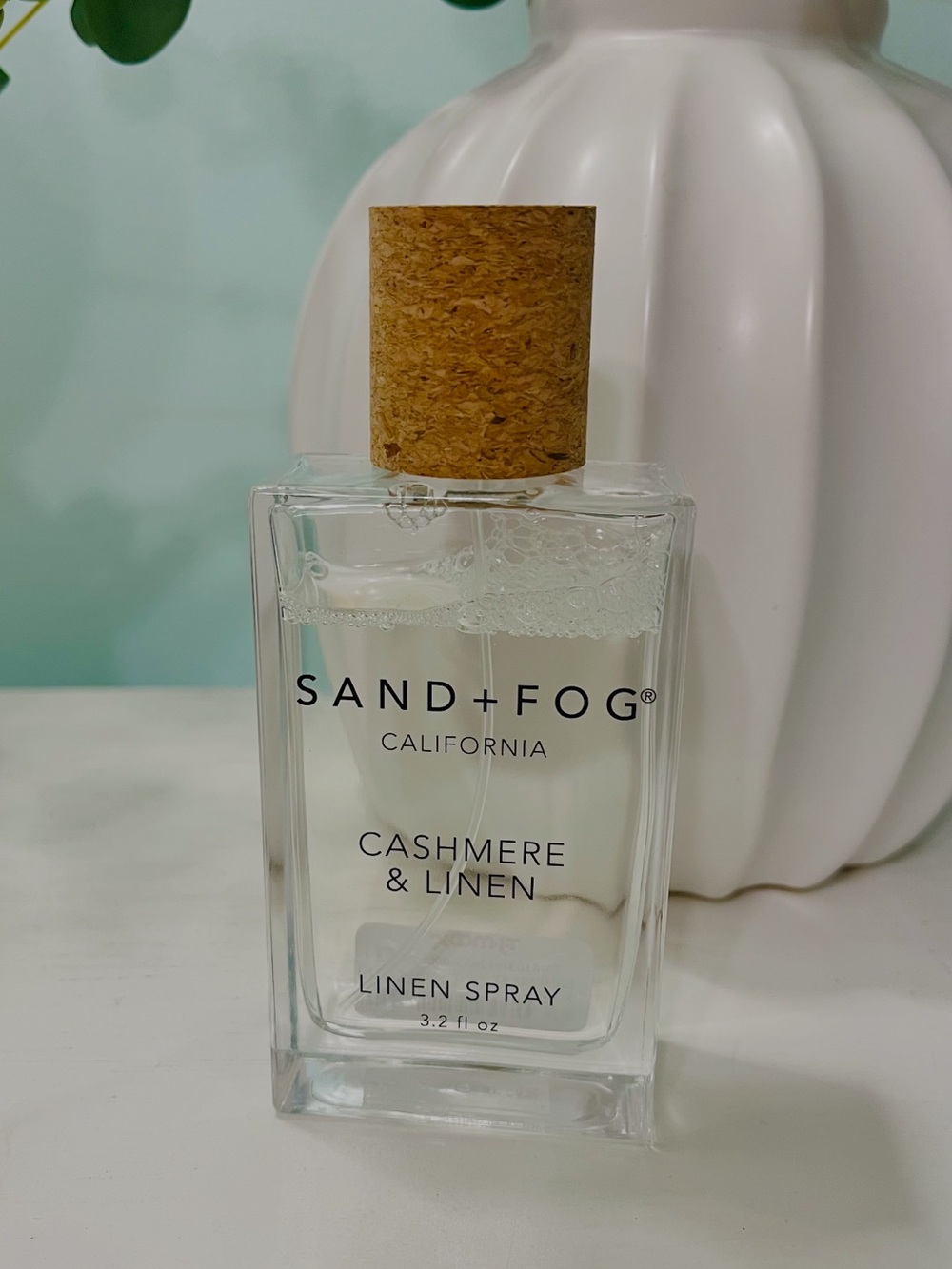 SAND+FOG Cashmere & Linen Linen Spray — Clear